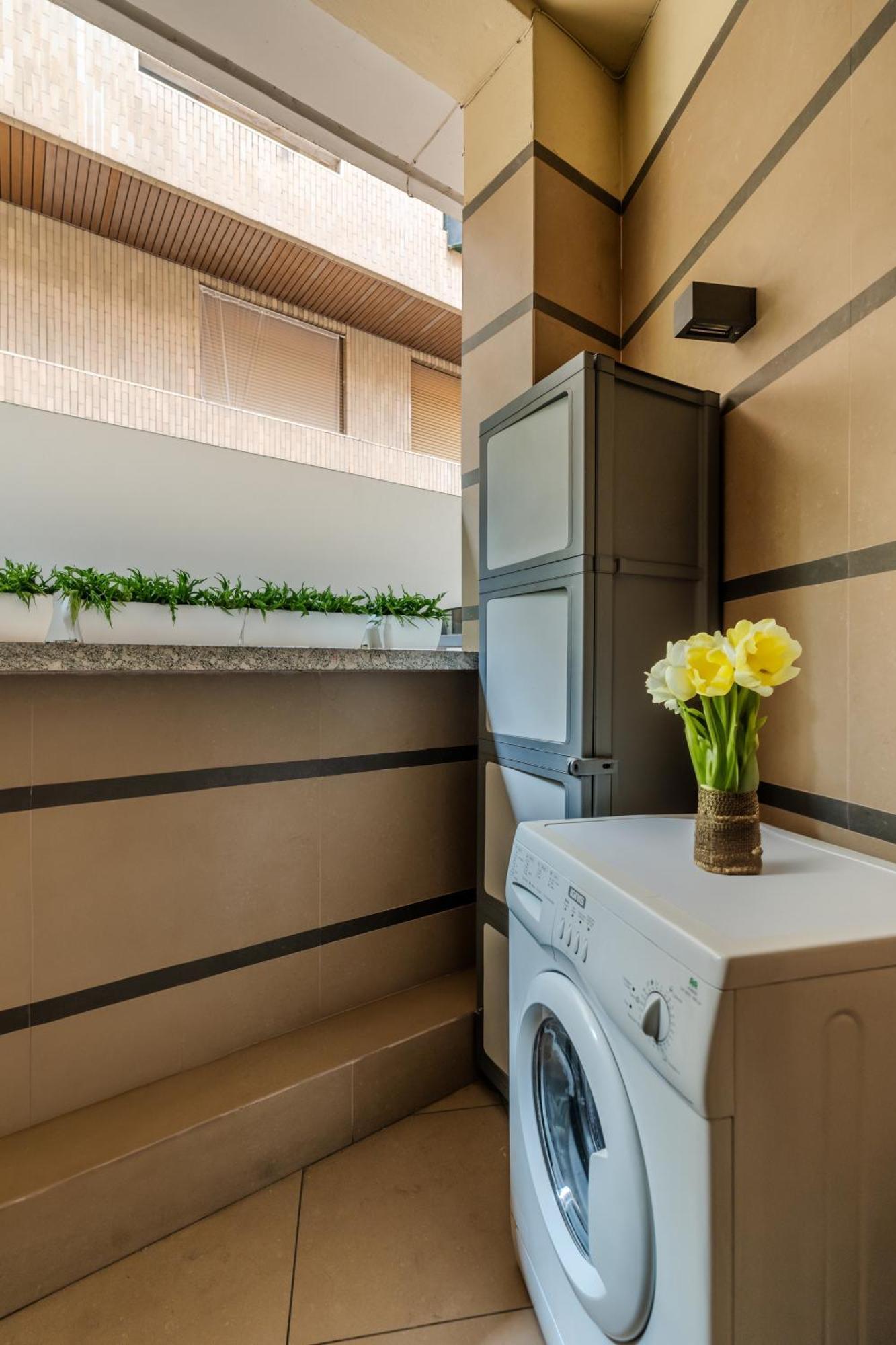 Loft Elegante In Centro Milano In Zona Signorile - Davanti Alla Metro Milão Exterior foto